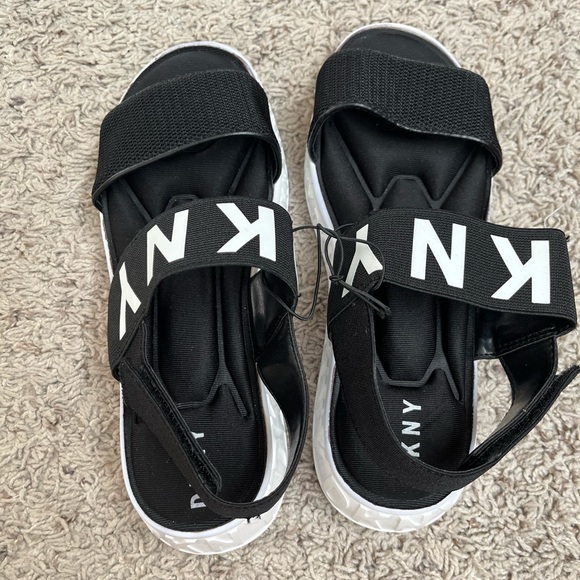 DKNY Chunky Sandals - Picture 2 of 6